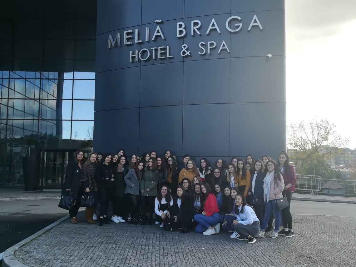 EPATV-Alunas do curso de Esteticistas visitam Nails, Bar & Spa Lúcia Costa e Health Club e SPA no Hotel Méliã, em Braga